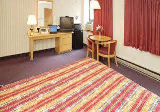 Lodge Econo